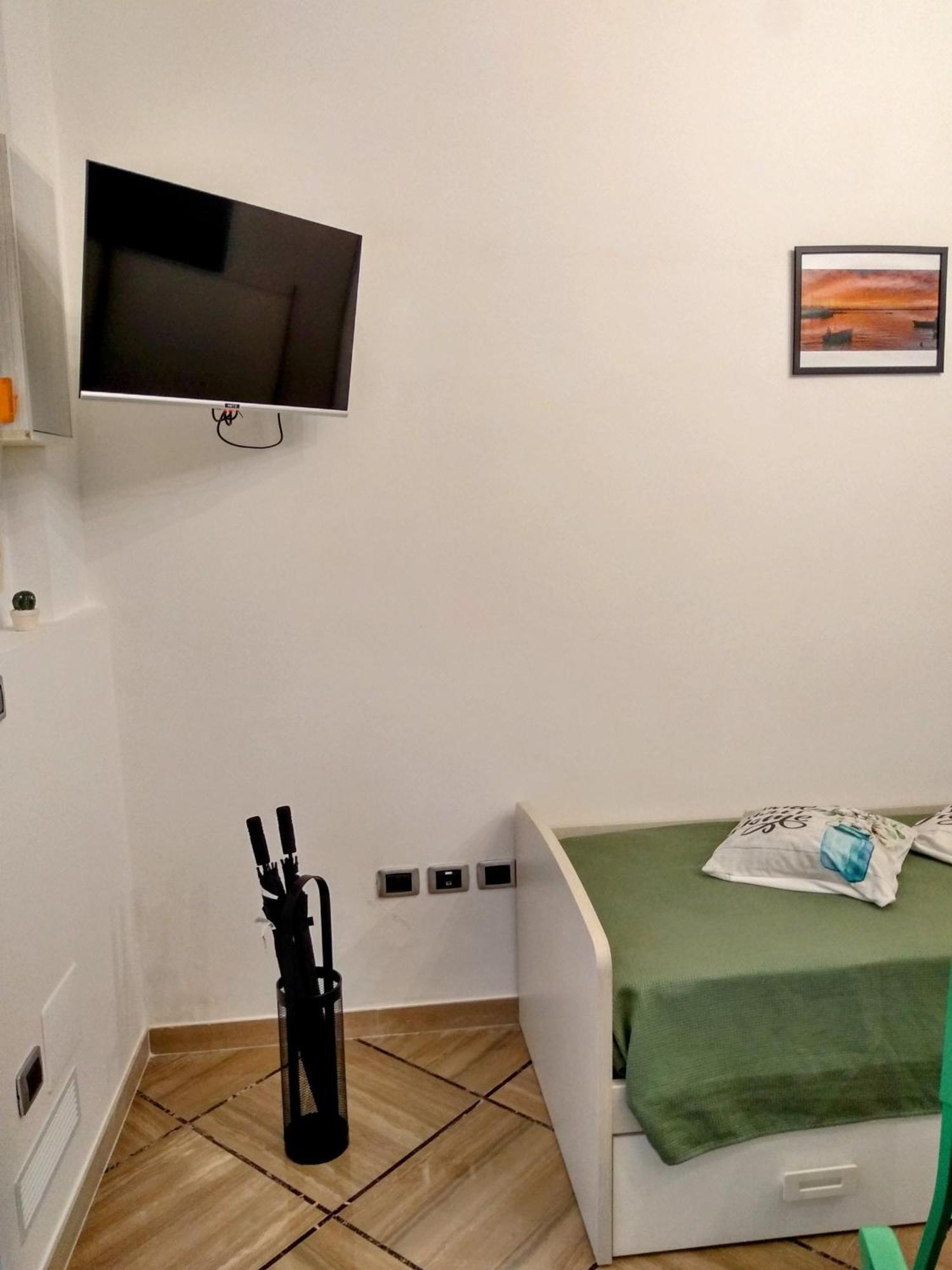 Domus Vacanze Alfieri Manfredónia Exterior foto